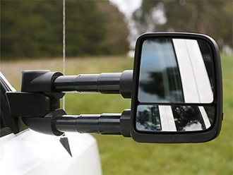 Differences Between Towing Mirrors And Ordinary Mirrors